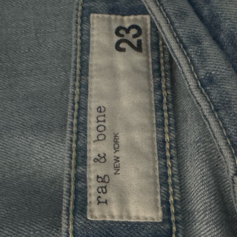 Rag & Bone Low Rise Slim Boyfriend Jeans NWT - Picture 8 of 10